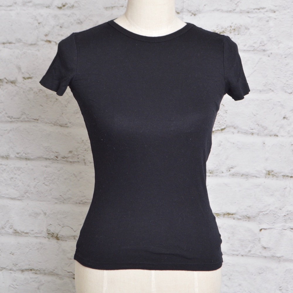 ❌SOLD❌ Gap The Modern Crew T-Shirt